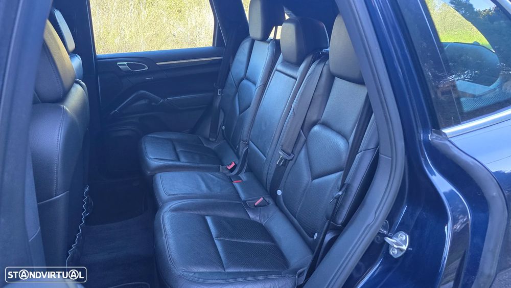 Porsche Cayenne Diesel Tiptronic S - 20