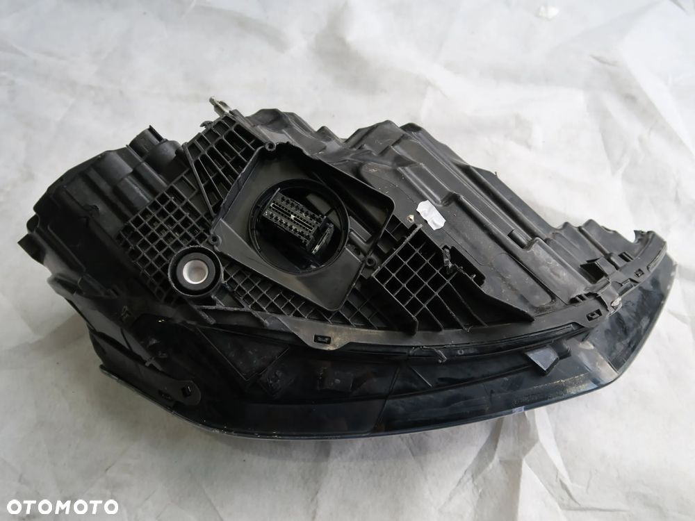 Lampa przednia Audi 82A 941 033D - 2