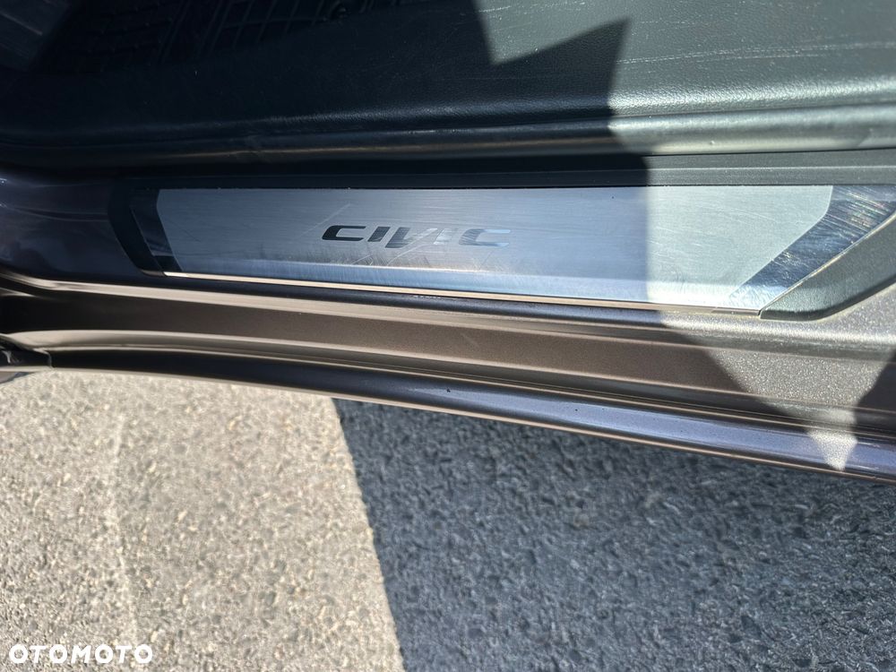 Honda Civic 1.8 Lifestyle - 30