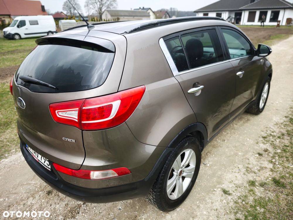 Kia Sportage 2.0 CRDI 4WD Spirit - 9