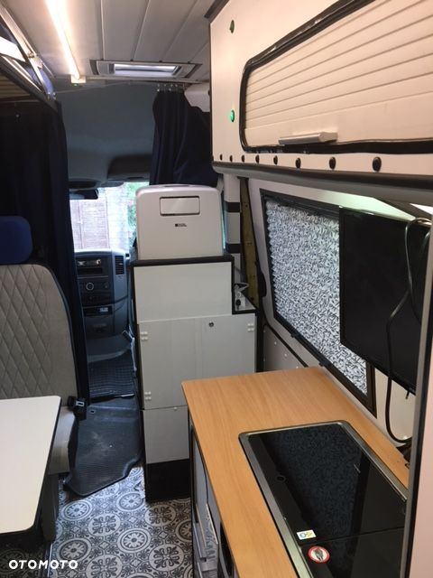 Volkswagen CRAFTER - 9