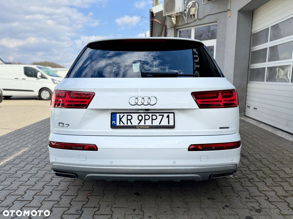 Audi Q7 - 14