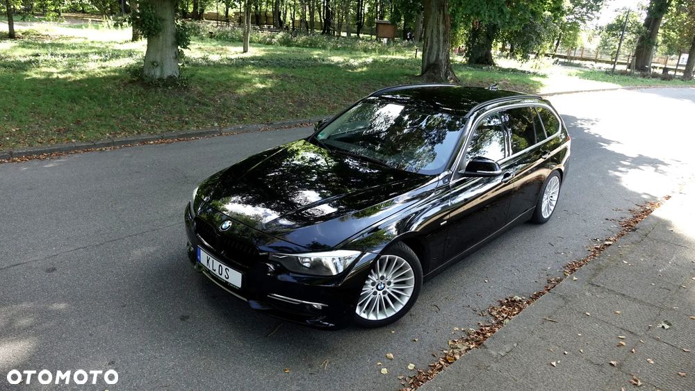 BMW Seria 3 318d Touring Luxury Line
