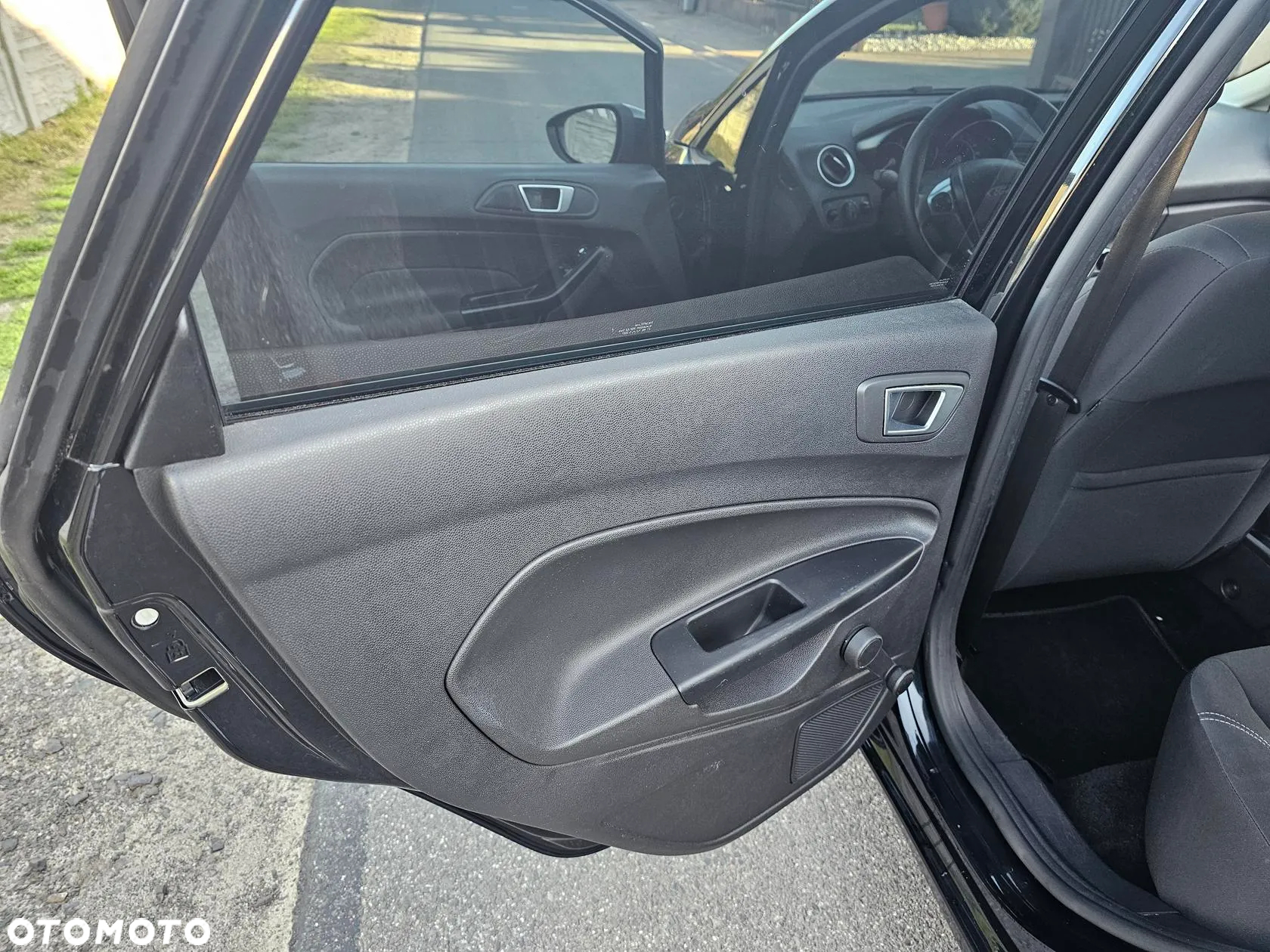 Ford Fiesta 1.0 Trend - 18