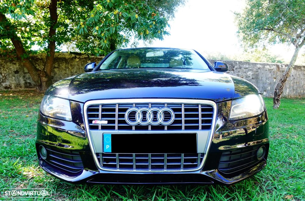 Audi A4 2.0 TDI S-line - 4