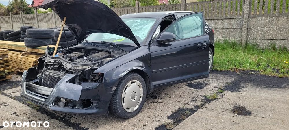 Audi A3 Sportback - 1
