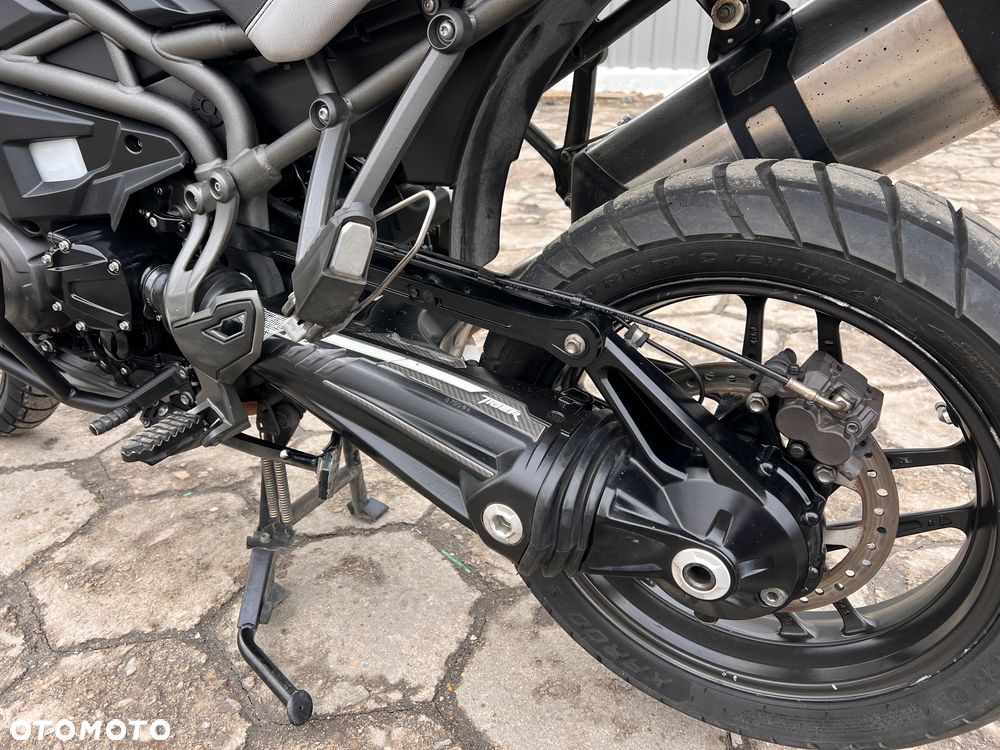 Triumph Tiger - 9