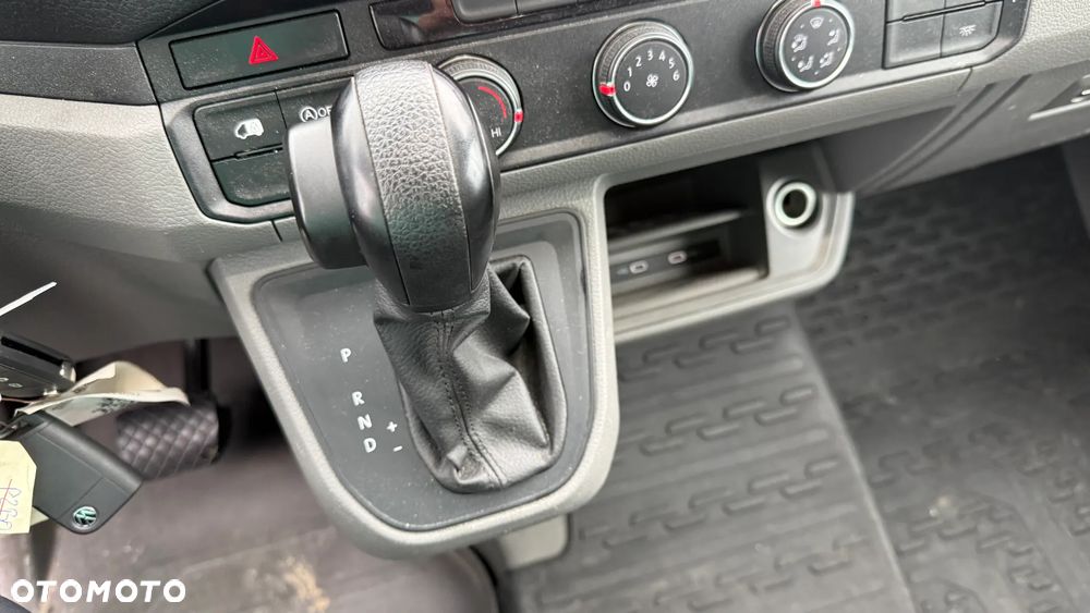Volkswagen CRAFTER - 25