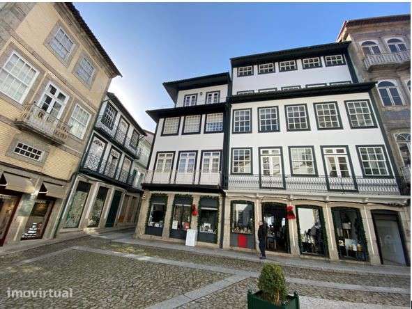 Apartamento T0 - Centro Histórico de Guimarães - Grande imagem: 2/17
