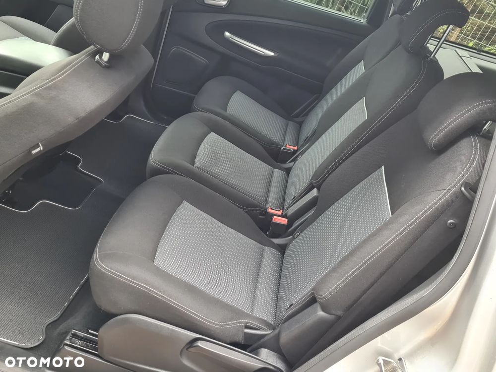 Ford Galaxy 2.0 TDCi Titanium - 14