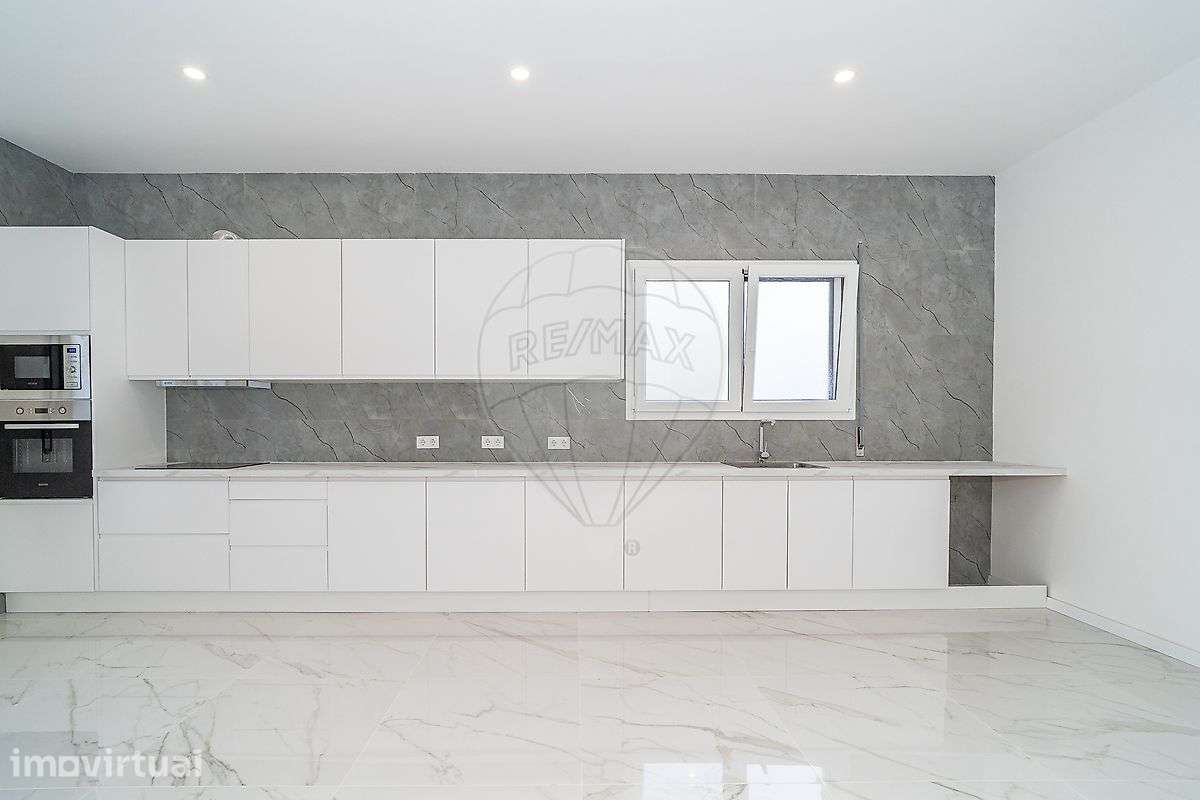 Moradia T5 para venda - Grande imagem: 4/50