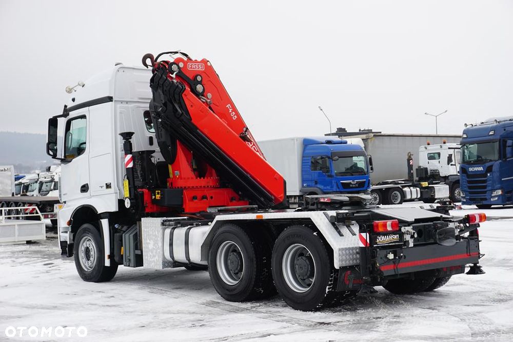 Używany Mercedes-Benz AROCS / 2651 / 6 X 4 / FASSI F 455 / WYS. 14,6 M ...