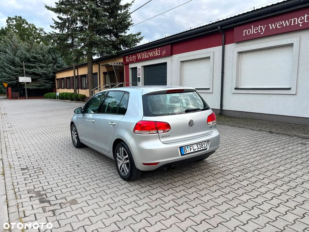 Volkswagen Golf - 14