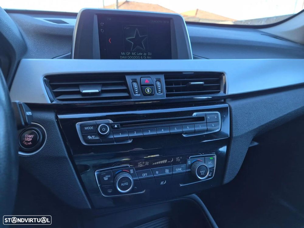 BMW X1 16 d sDrive - 23
