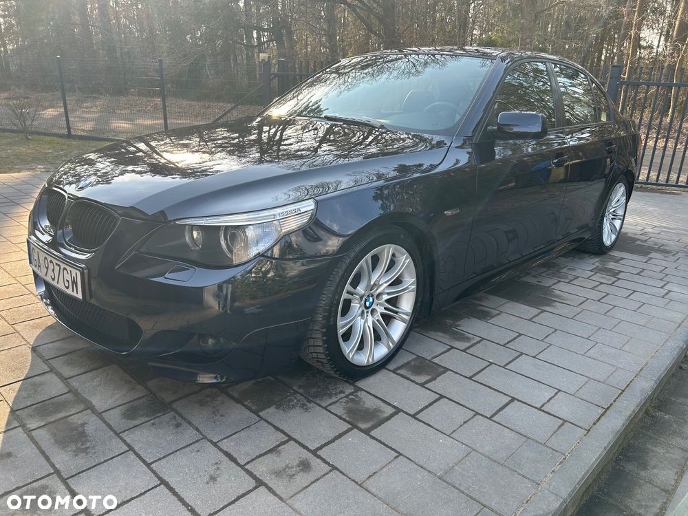 BMW Seria 5 525i - 11