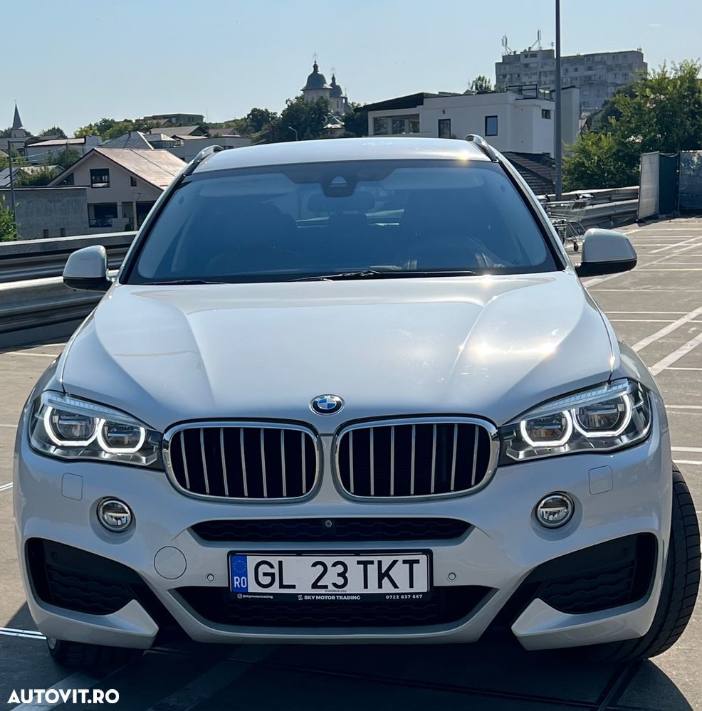 BMW X6 - 32