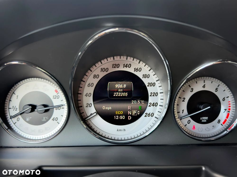 Mercedes-Benz GLK 350 4Matic (BlueEFFICIENCY) 7G-TRONIC - 25
