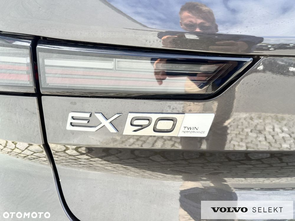 Volvo EX90 - 9