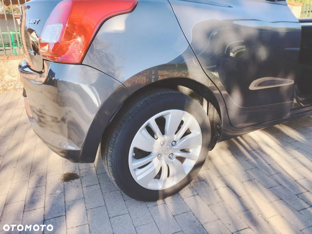 Suzuki Swift 1.2 Dualjet Hybrid Comfort - 25