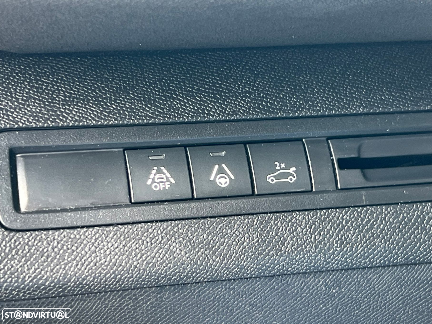 Peugeot 5008 1.5 BlueHDi GT Pack EAT8 - 29