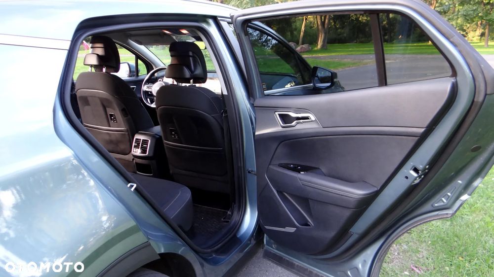 Kia Sportage 1.6 T-GDI HEV L 2WD - 22