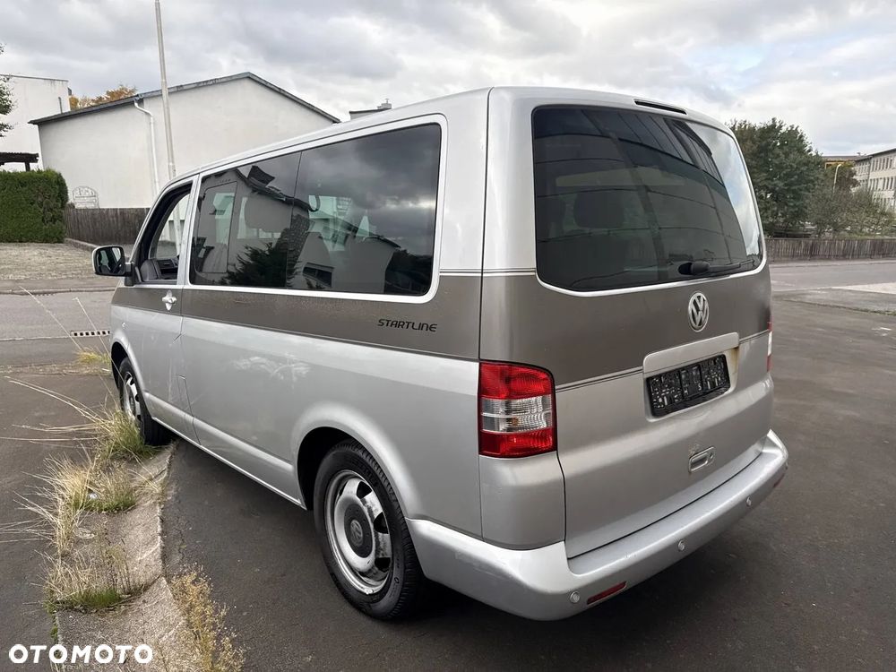 Volkswagen Multivan - 7