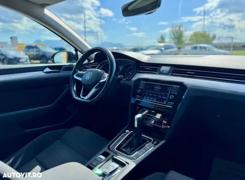 Volkswagen Passat 2.0 TDI DSG Comfortline - 6