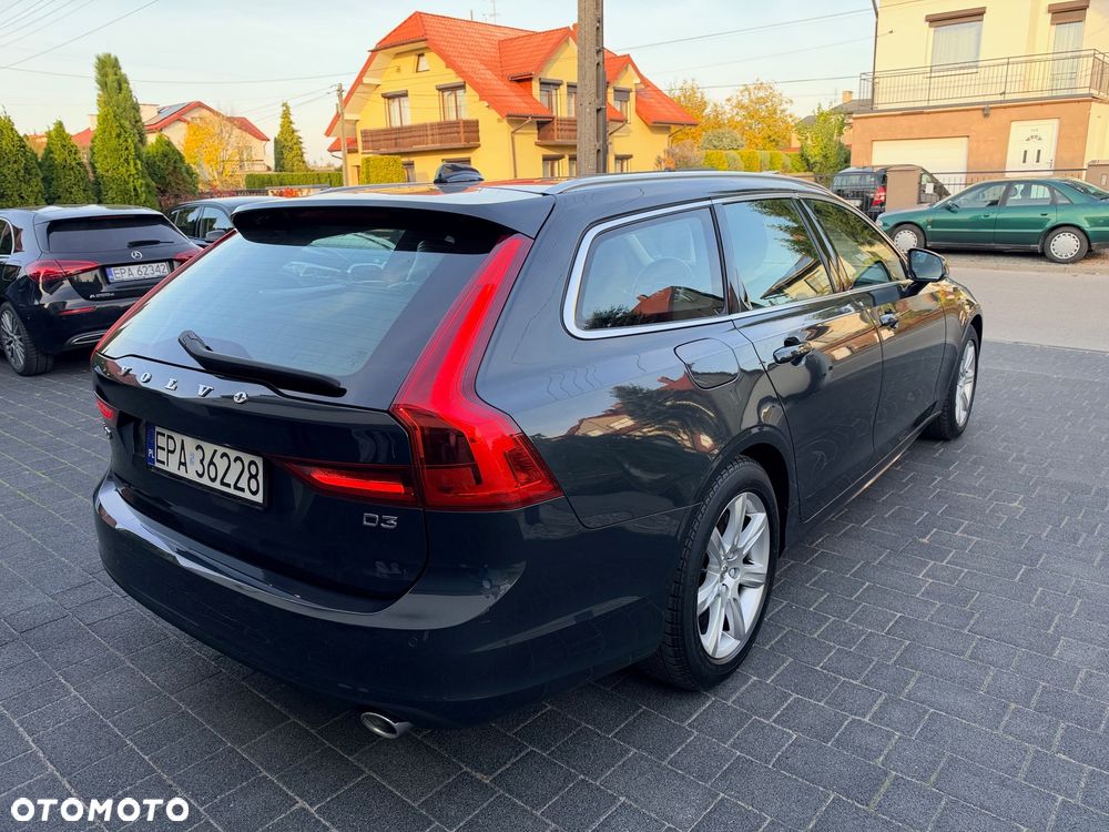 Volvo V90 D3 Geartronic Momentum Pro - 6