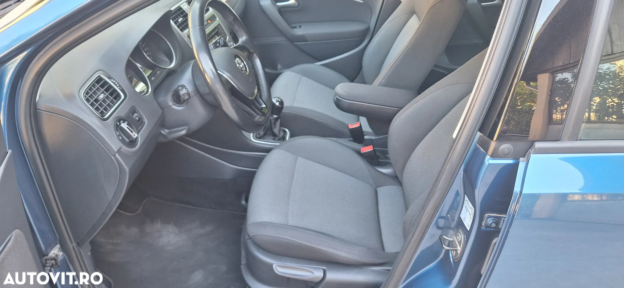 Volkswagen Polo 1.2 TSI BMT Comfortline - 8
