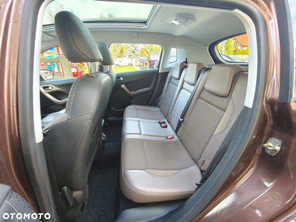 Peugeot 2008 - 21