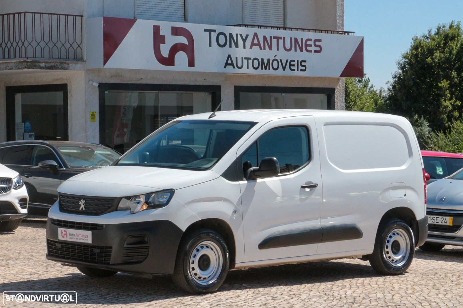Peugeot Partner 1.6 BlueHDi L1 Premium 3L - 1