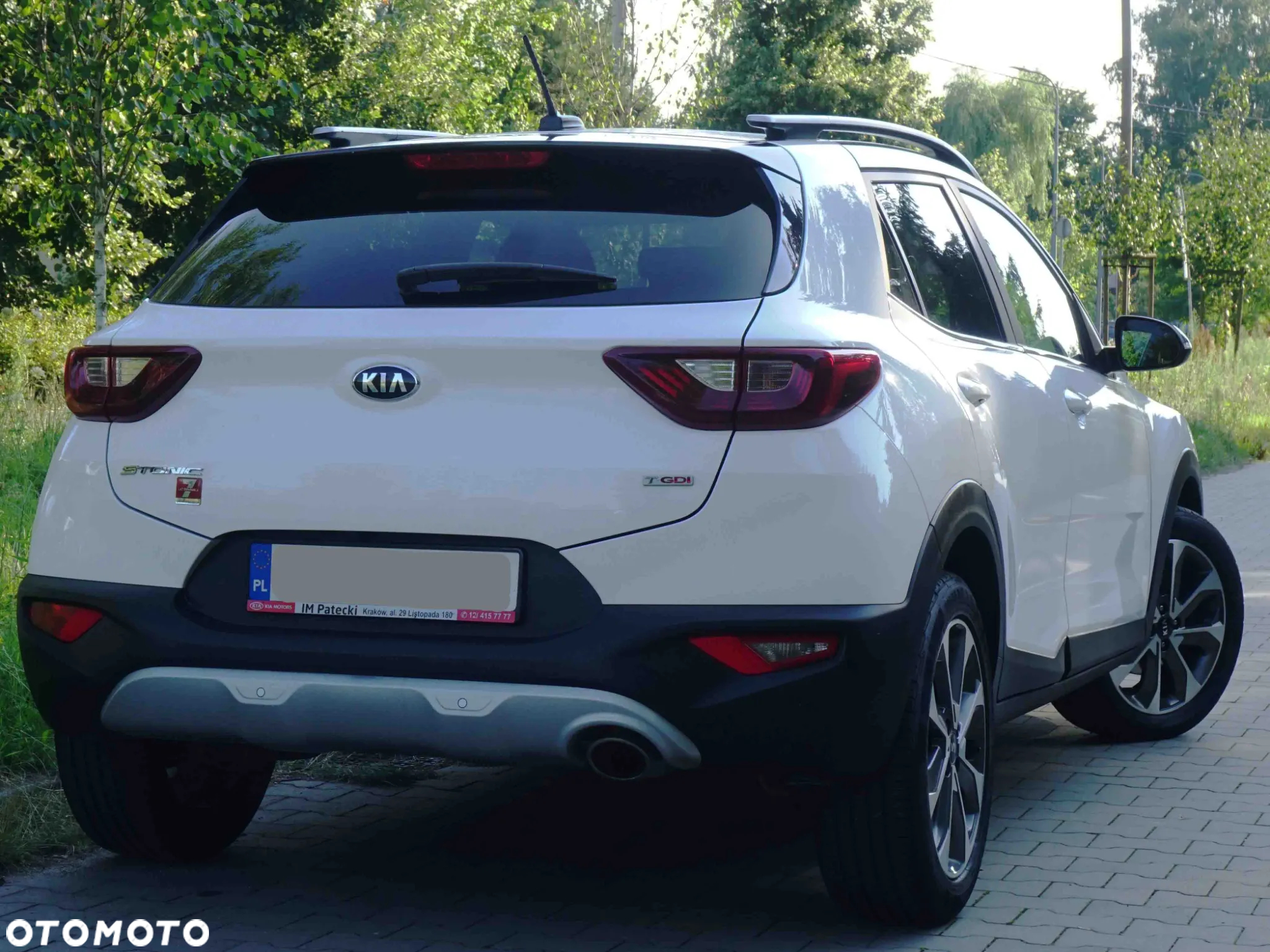 Kia Stonic 1.0 T-GDI L - 10