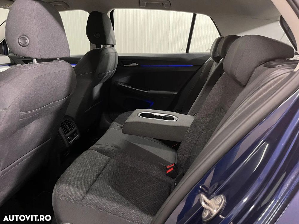 Volkswagen Golf 2.0 TDI SCR DSG Life - 12