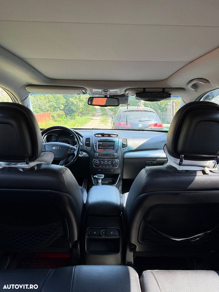 Kia Sorento 2.2 DSL 4x4 Aut. Classic - 8