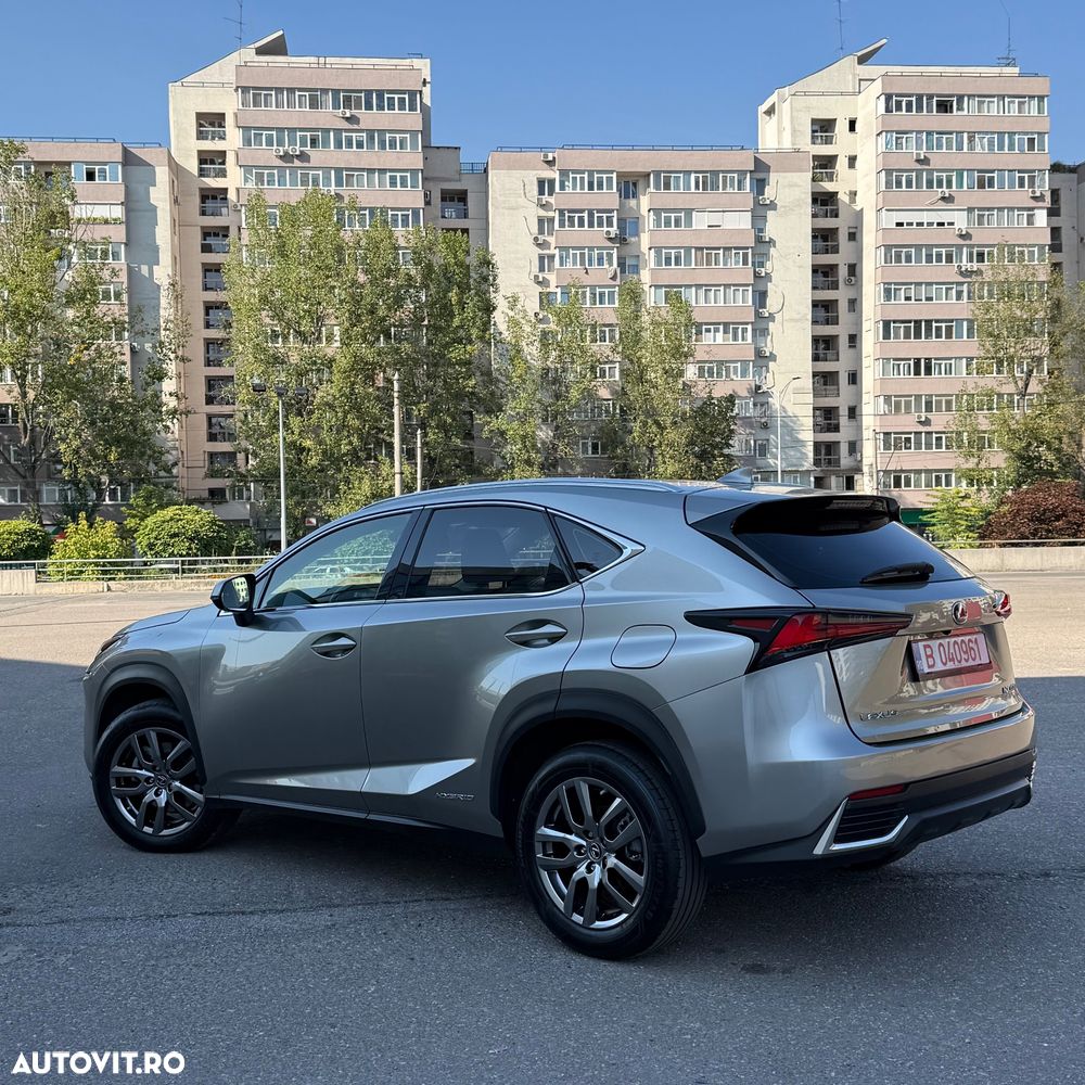 Lexus Seria NX 300h Business Line - 12