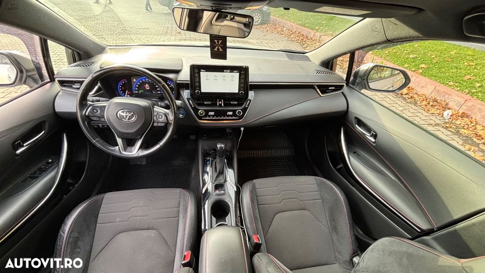 Toyota Corolla 1.8 HSD TS Exclusive tapiterie Neagra - 12