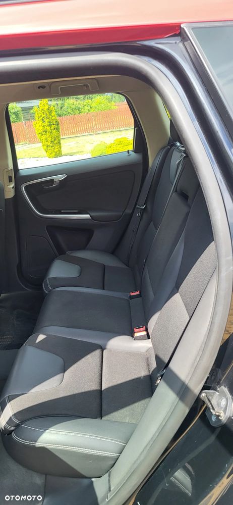 Volvo XC 60 - 6