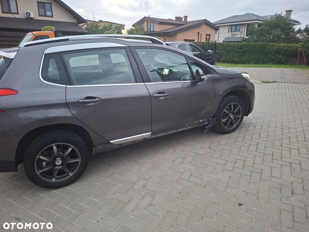 Peugeot 2008 - 3