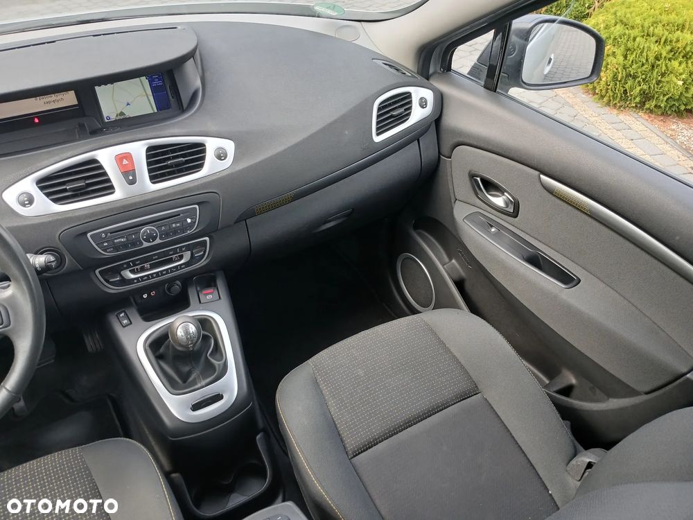 Renault Scenic TCe 130 Dynamique - 20