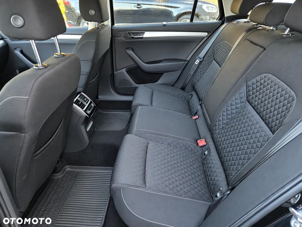 Skoda Superb 2.0 TDI Style DSG7 - 16