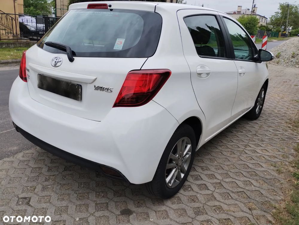 Toyota Yaris 1.0 Luna - 4