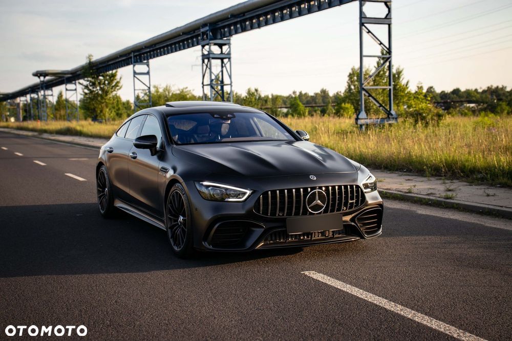Mercedes-Benz AMG GT - 1