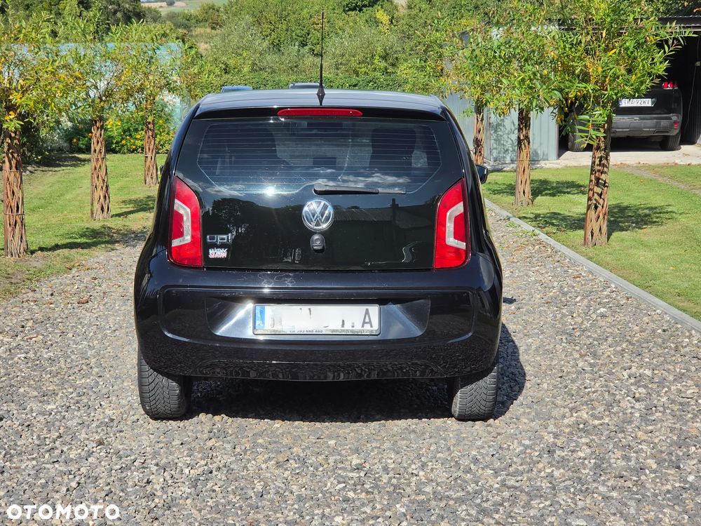 Volkswagen up! black style - 10