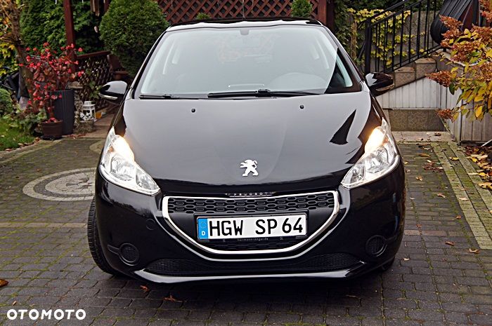 Peugeot 208 - 2