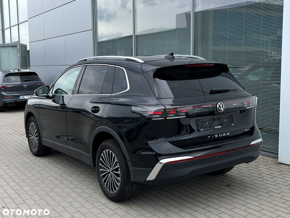 Volkswagen Tiguan 2.0 TSI 4Mot Elegance DSG - 5