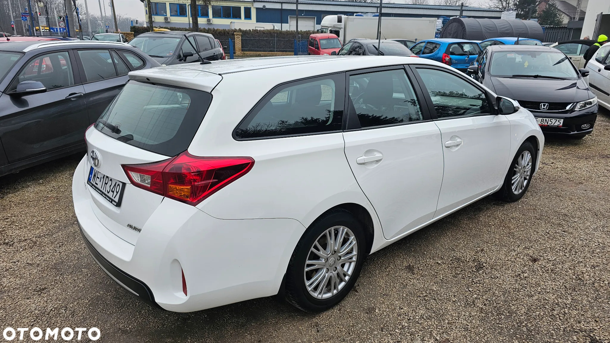 Toyota Auris 1.33 VVT-i Life Comfort - 28