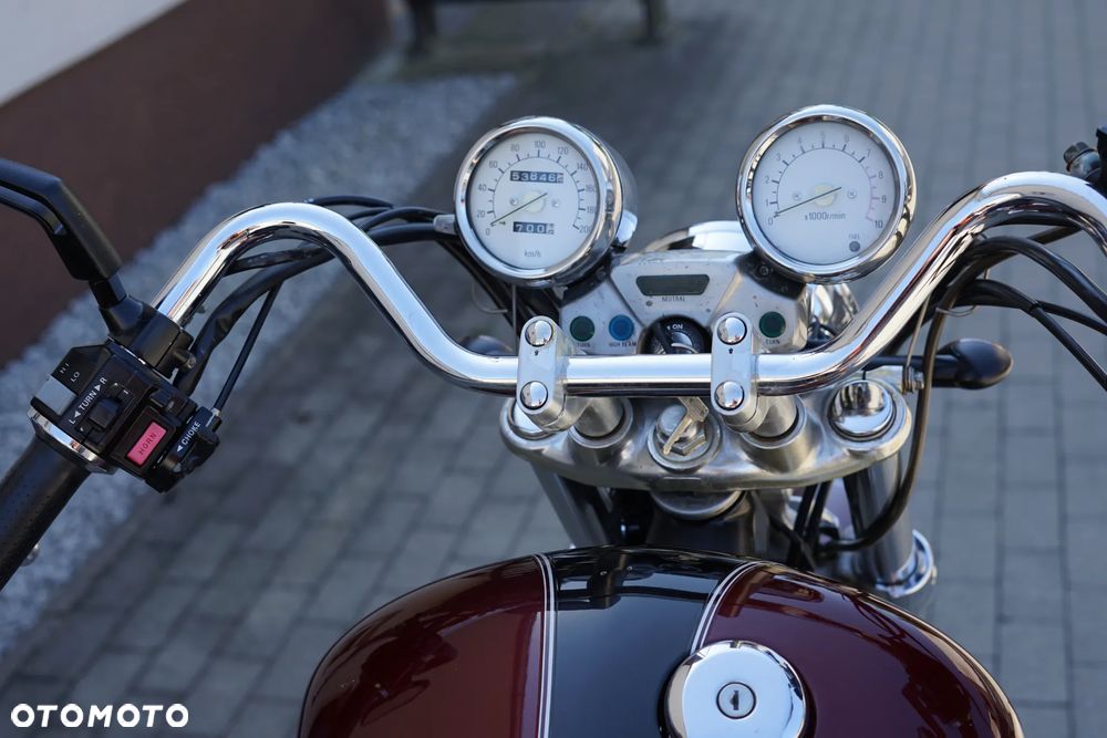 Yamaha XV - 18