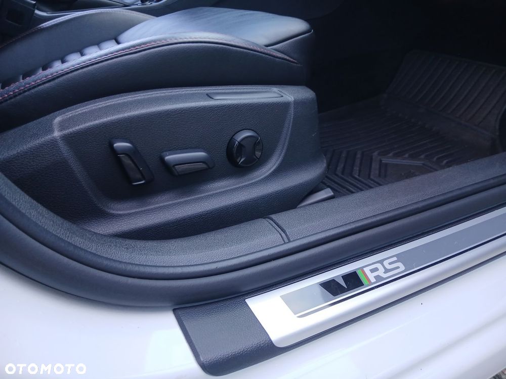 Skoda Octavia 2.0 TSI DSG RS 230 - 28