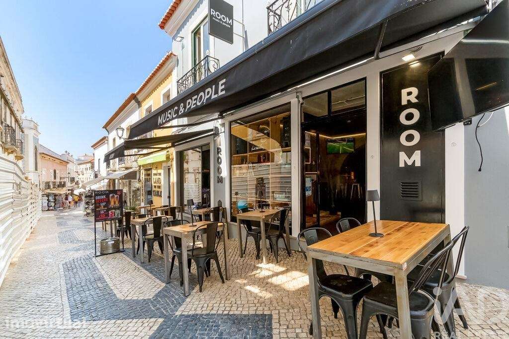 Loja / Estabelecimento Comercial T1 em São Gonçalo De Lagos de 115,00 - Grande imagem: 3/18