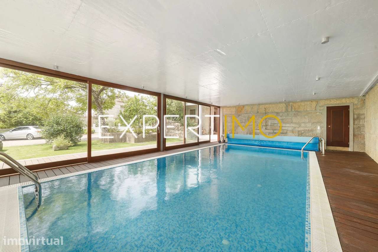Moradia T5 com Piscina coberta - Grande imagem: 4/46